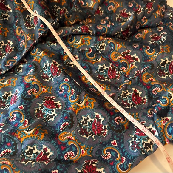 Paisley Patterned Women's Robe - Picture 8 of 9